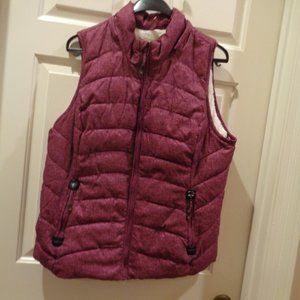wine puffy vest with faux fur lining, optional, detachable hood XXL